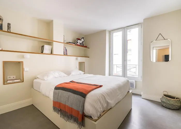 Appartement Elegant And Modern Parisian Charm *